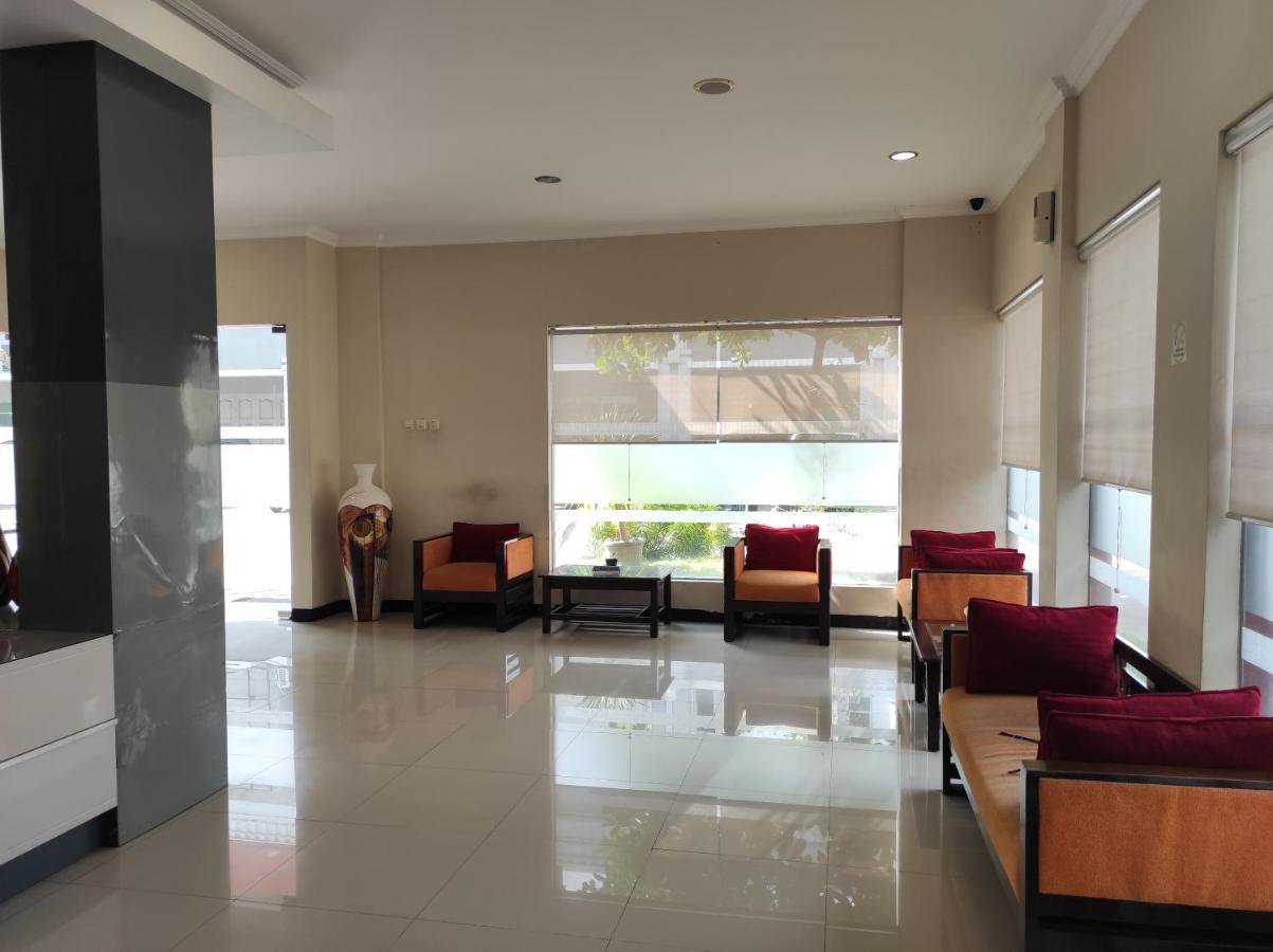 Hotel Orlen Jogjakarta Buitenkant foto