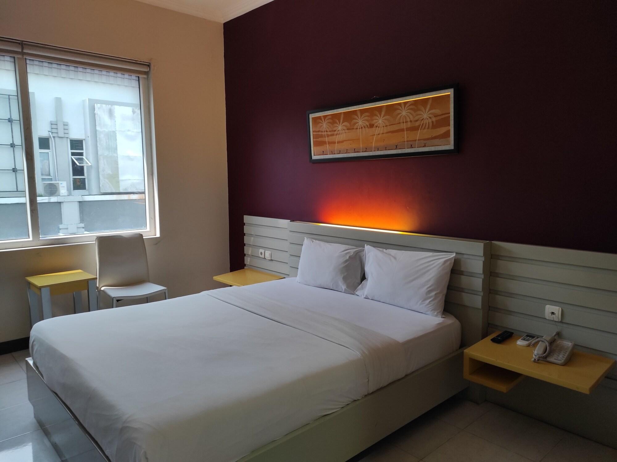 Hotel Orlen Jogjakarta Buitenkant foto